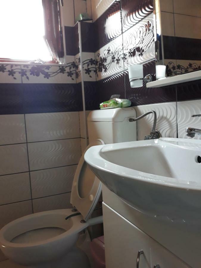 City Apartment Visoko Bagian luar foto